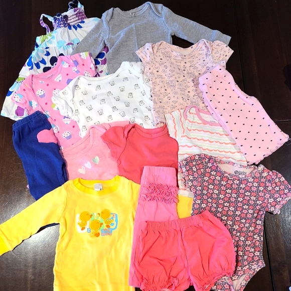 🌟Size 3-6 Month Girls Clothing Bundle (14 piece) - Picture 1 of 1